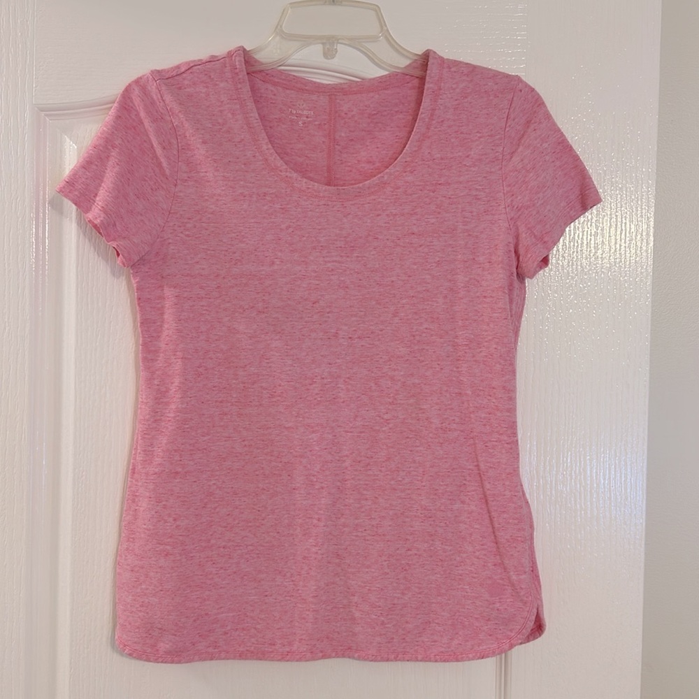 Women’s Pink t-shirt from T by Talbots.  Size small